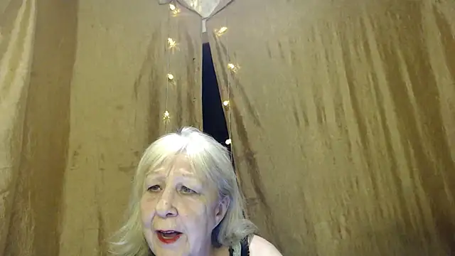 Snapshot of _Estelitta_5 chatting on 01-25-25, 06:46  Estelitta 5 online show from 01-25-25, 06:46