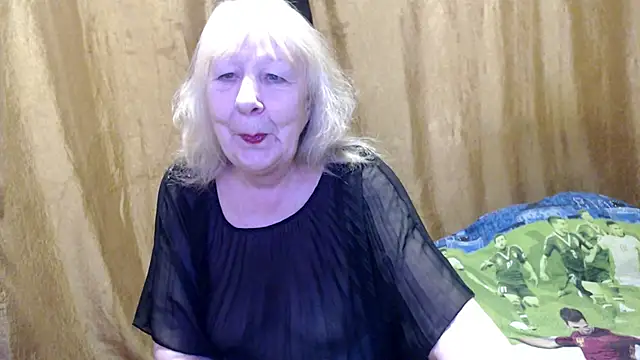 Snapshot of _Estelitta_5 chatting on 02-07-25, 02:04  Estelitta 5 online show from 02-07-25, 02:04