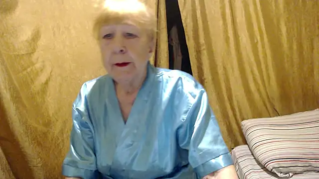 Snapshot of _Estelitta_5 chatting on 10-11-25, 07:45  Estelitta 5 online show from 10-11-25, 07:45