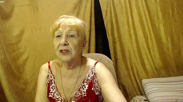 Snapshot of _Estelitta_5 chatting on 10-14-25, 09:04  Estelitta 5 online show from 10-14-25, 09:04