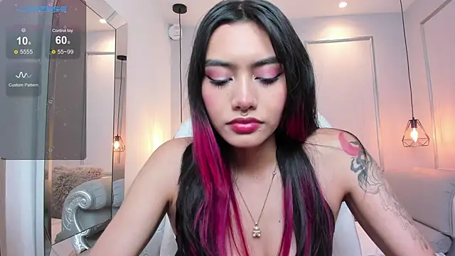 AzuraKindong online show from 02-25-25, 07:14