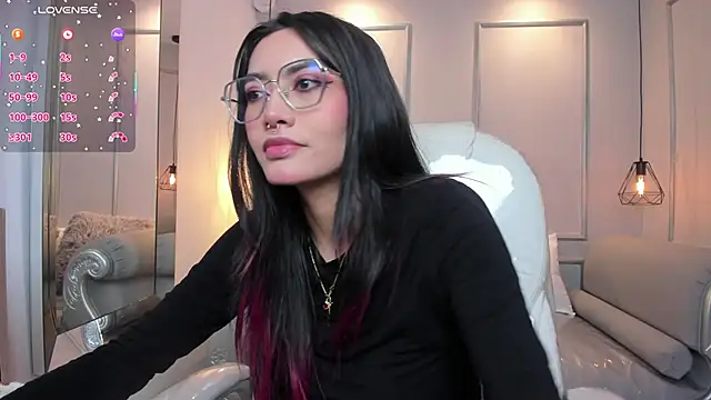 AzuraKindong online show from 10-21-25, 07:14