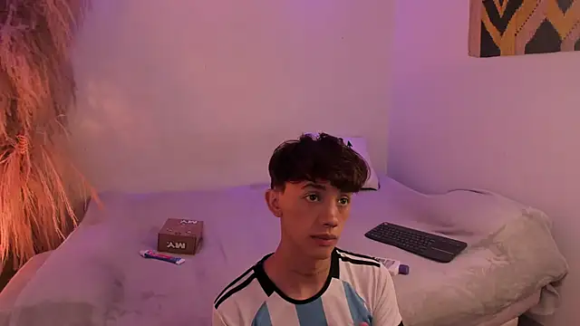 Tomy Rox online show from 02-05-25, 08:57