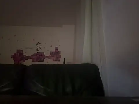 Snapshot of greedybratt chatting on 01-07-25, 05:33 greedybratt online show from 01-07-25, 05:33