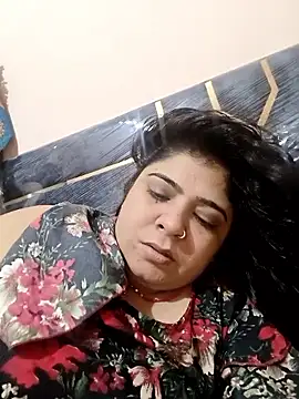 Husnpari20 online show from 04-13-26, 05:24