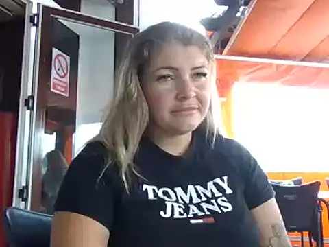 GabyHofstede online show from 03-19-25, 02:57