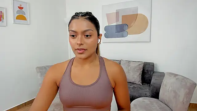 amandaconner online show from 02-25-25, 03:38