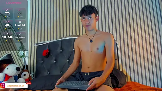 Angel esteban fx online show from 02-03-26, 07:41