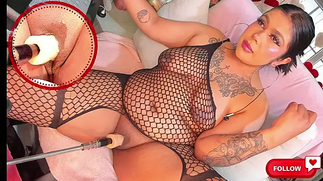 shayna manson  online show from 02-07-25, 04:59