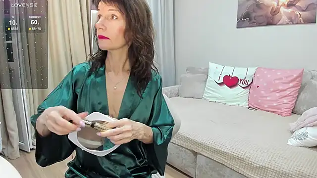 Adele Rimm online show from 04-05-26, 01:25