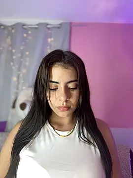 hannacruzsj online show from 12-19-25, 07:32