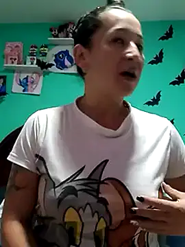 emilypoppy3 online show from 12-17-24, 06:53