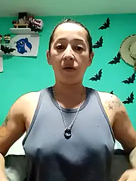 emilypoppy3 online show from 02-10-25, 01:11