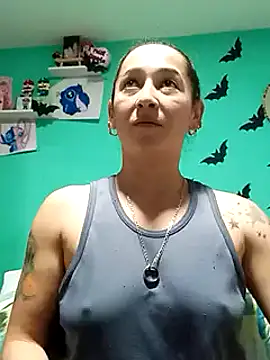 emilypoppy3 online show from 02-11-25, 12:38