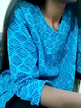 Snapshot of Kumkum_36 chatting on 03-07-25, 08:02 Kumkum 36 online show from 03-07-25, 08:02