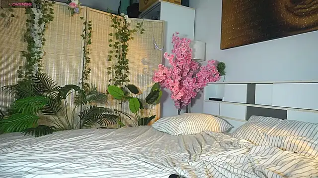 Snapshot of daughter_of_Ronaldo chatting on 06-05-26, 07:52 daughter of Ronaldo online show from 06-05-26, 07:52