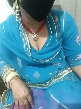 Snapshot of Nandani-rathore007 chatting on 03-08-25, 01:50 Nandani-rathore007 online show from 03-08-25, 01:50