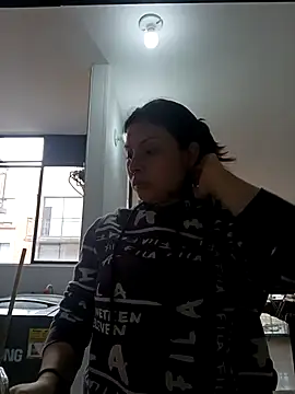 Snapshot of jessica_gomez chatting on 09-27-25, 05:18 jessica gomez online show from 09-27-25, 05:18