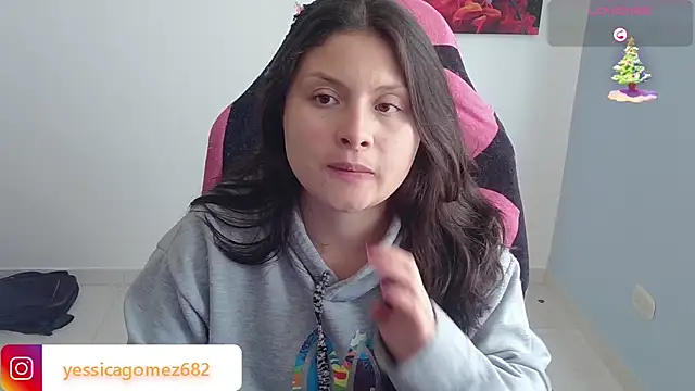 Snapshot of jessica_gomez chatting on 10-07-25, 08:39 jessica gomez online show from 10-07-25, 08:39