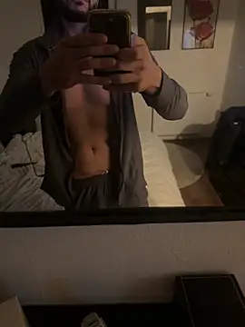 Guitccch online show from 09-27-25, 05:23