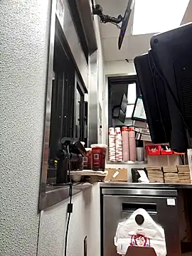 Snapshot of samone9 chatting on 03-17-25, 01:46 samone9 online show from 03-17-25, 01:46