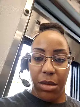 Snapshot of samone9 chatting on 03-21-25, 07:13 samone9 online show from 03-21-25, 07:13