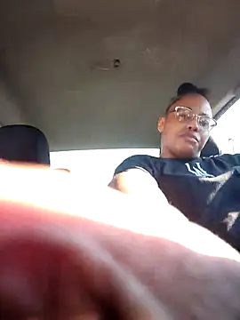 Snapshot of samone9 chatting on 09-11-25, 01:44 samone9 online show from 09-11-25, 01:44