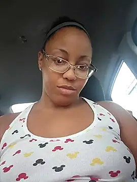 Snapshot of samone9 chatting on 09-23-25, 10:57 samone9 online show from 09-23-25, 10:57