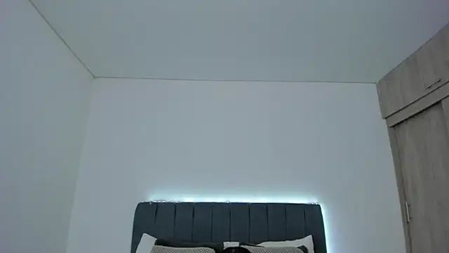 im sarah34 online show from 04-11-26, 12:48