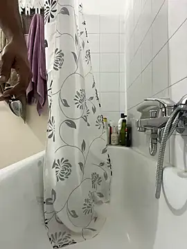 vinzpnr210 online show from 01-30-25, 02:47