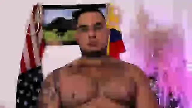 Snapshot of MikeBlame chatting on 03-11-25, 02:18 MikeBlame online show from 03-11-25, 02:18