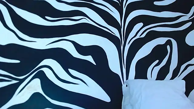 lilith luv online show from 01-12-25, 08:36