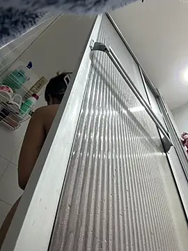 Mila Morgan online show from 01-29-25, 05:35