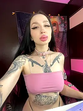 Molly  Moon online show from 11-19-25, 02:00