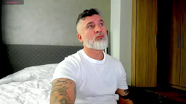 BlowMyXXL online show from 02-27-25, 02:00