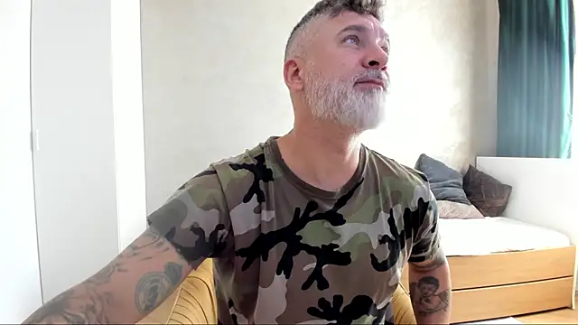 BlowMyXXL online show from 09-11-25, 08:36