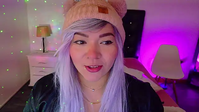 Snapshot of Cuckold_lover69 chatting on 01-05-25, 01:36 Cuckold lover69 online show from 01-05-25, 01:36