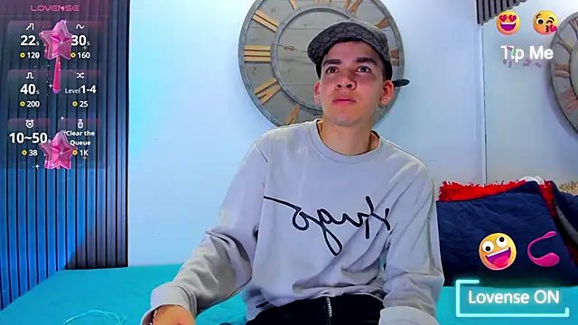 Mike 0233  online show from 02-28-25, 04:10