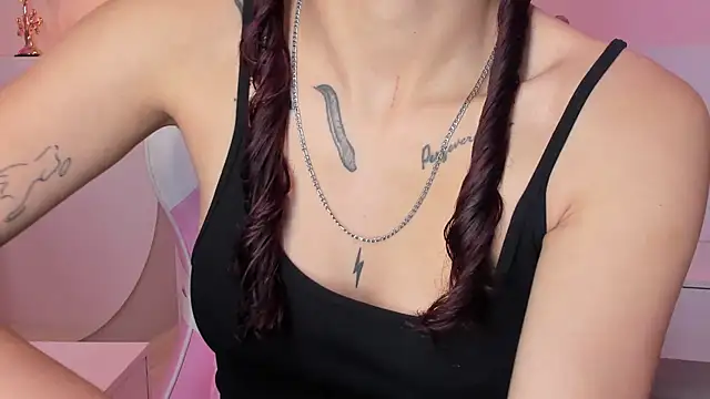 violeth hill online show from 02-12-25, 08:18