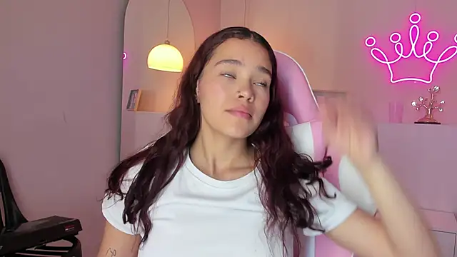 violeth hill online show from 03-08-25, 07:20