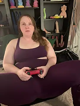 Snapshot of GingerSnap33 chatting on 05-01-26, 03:11 GingerSnap33 online show from 05-01-26, 03:11