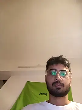 Snapshot of snowdropsitall chatting on 03-17-25, 12:19 snowdropsitall online show from 03-17-25, 12:19