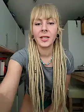 Jenna-Lia online show from 12-15-24, 08:30