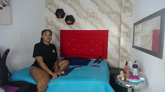 issa  love online show from 01-07-26, 01:19