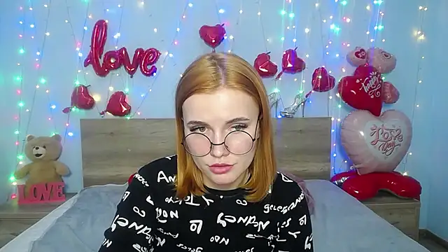 Snapshot of MargaritaKiss chatting on 02-26-25, 07:16 MargaritaKiss online show from 02-26-25, 07:16