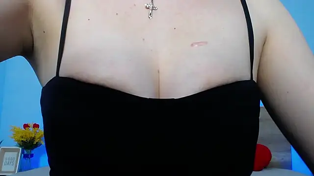 Snapshot of MargaritaKiss chatting on 03-08-25, 02:08 MargaritaKiss online show from 03-08-25, 02:08