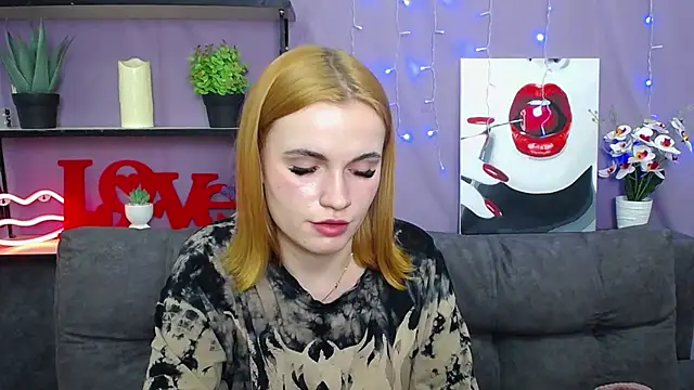 Snapshot of MargaritaKiss chatting on 03-14-25, 10:49 MargaritaKiss online show from 03-14-25, 10:49