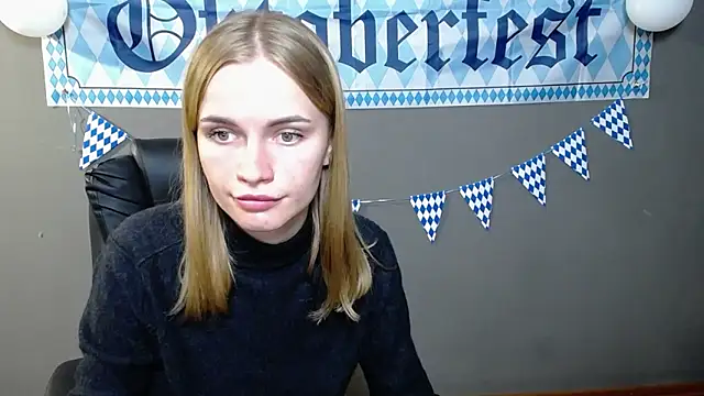 Snapshot of MargaritaKiss chatting on 09-28-25, 07:19 MargaritaKiss online show from 09-28-25, 07:19