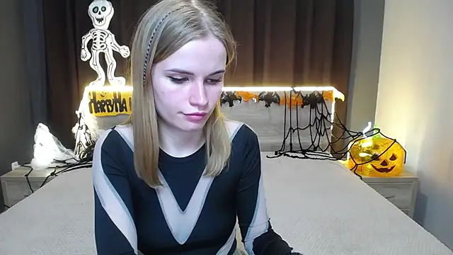 Snapshot of MargaritaKiss chatting on 10-21-25, 07:03 MargaritaKiss online show from 10-21-25, 07:03