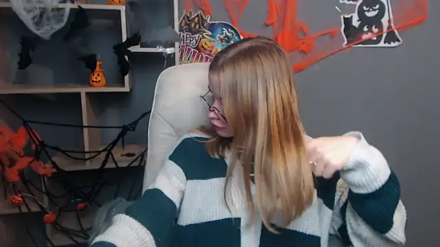 Snapshot of MargaritaKiss chatting on 11-02-25, 08:33 MargaritaKiss online show from 11-02-25, 08:33